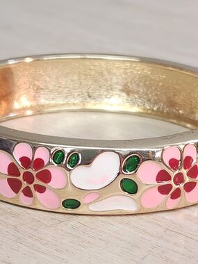 Piper K Floral Bangle Bracelet Gold Tone